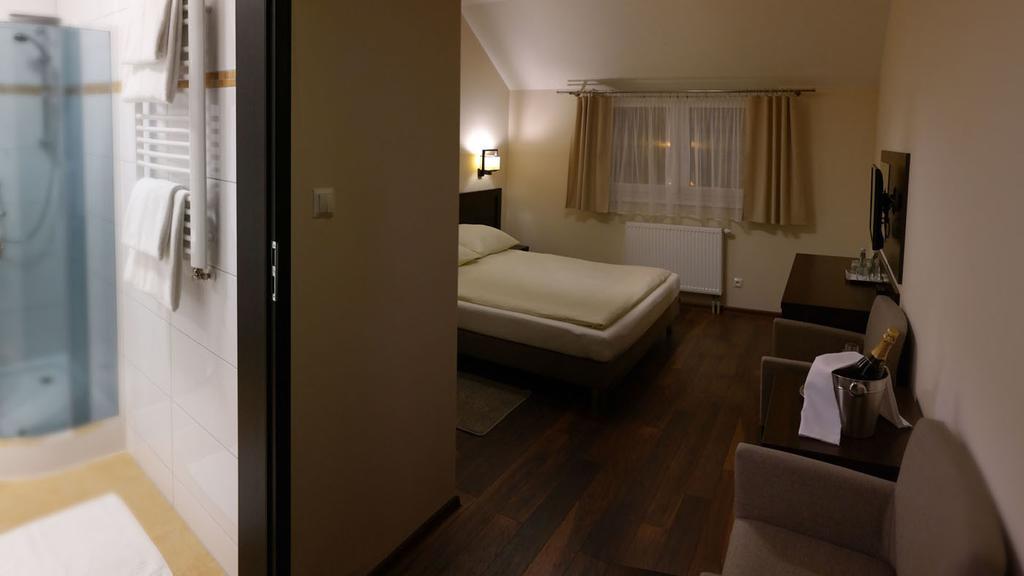 Hotel Pod Chelmem Ropa Phòng bức ảnh